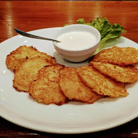 Hotel Forest House Tatariv