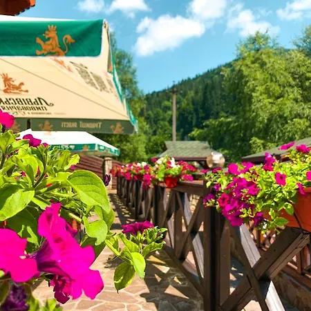 форест-хаус Отель 2*