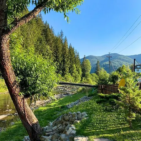 Forest House Tatariv