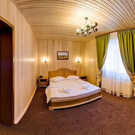 форест-хаус Татаров