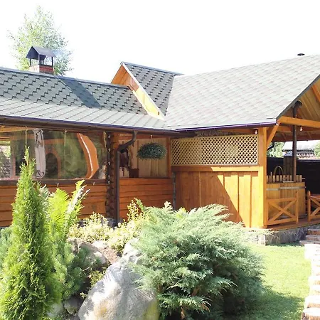 Forest House 2* Tatariv