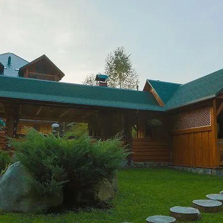 Hotel Forest House 2*