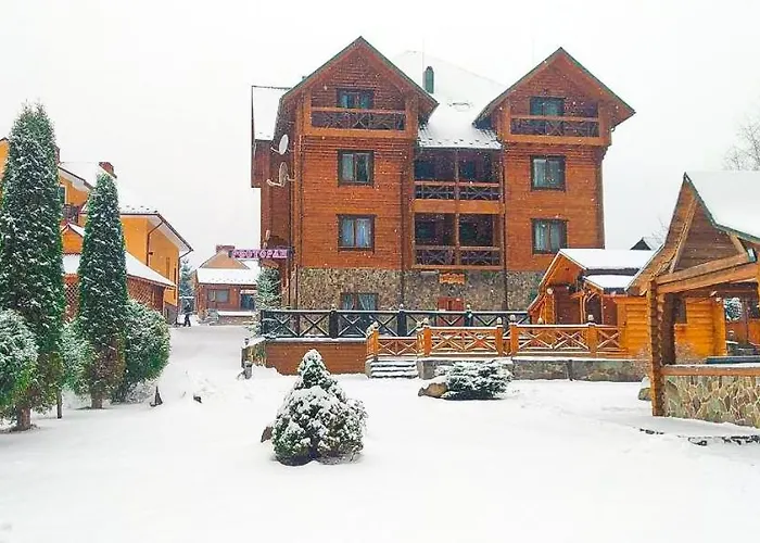 Otel Forest House 2*