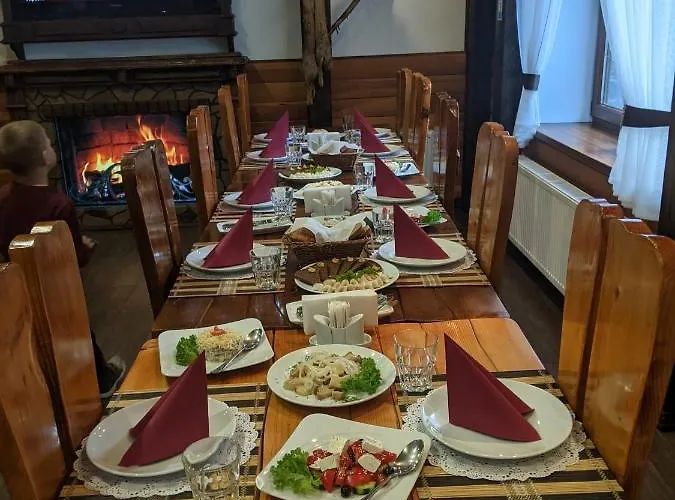 Forest House Otel Tatariv