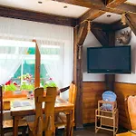 Hotel Forest House 2*