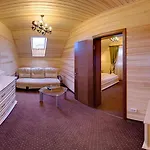 Forest House 2*