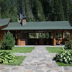 Forest House Hotel Tatariv
