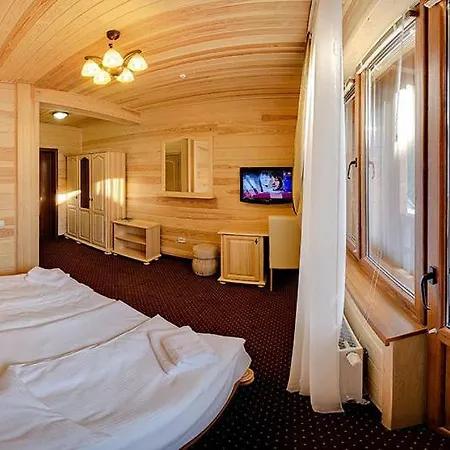 Forest House Hotel