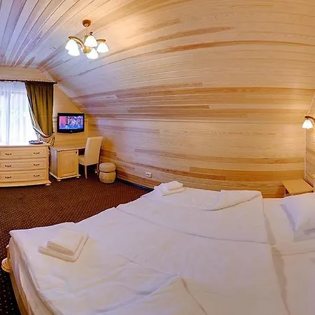 Forest House 2* Tatariw