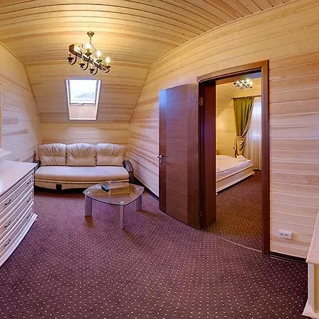 Forest House 2*