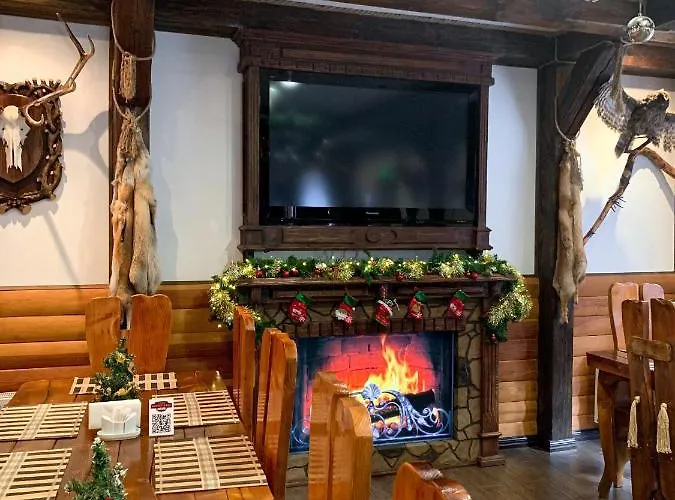 Ξενοδοχείο Forest House 2*