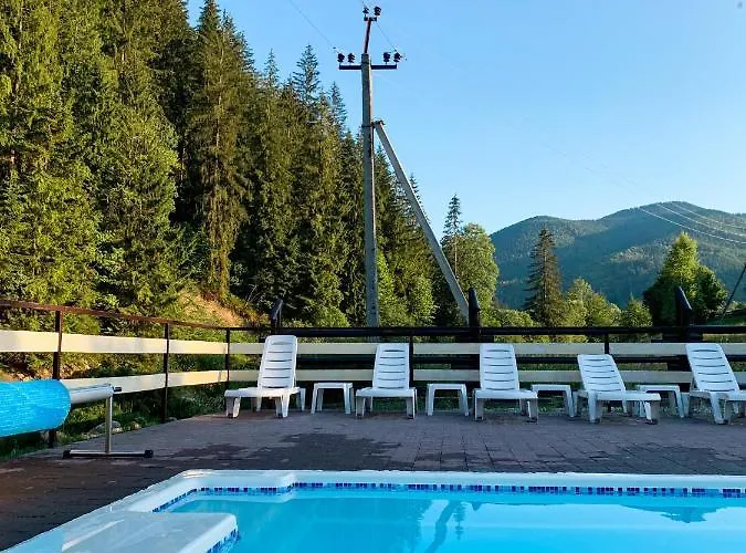 Forest House Ξενοδοχείο 2*