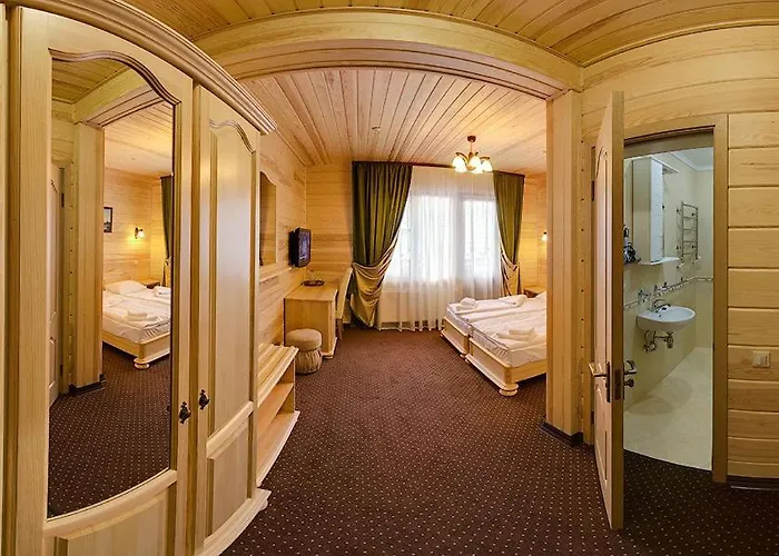 Forest House Tatariv