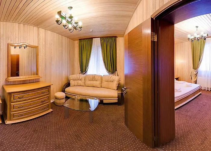 Ξενοδοχείο Forest House 2*